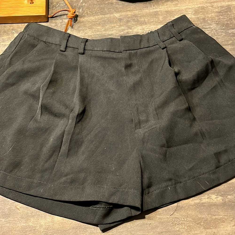 Black flowy shorts